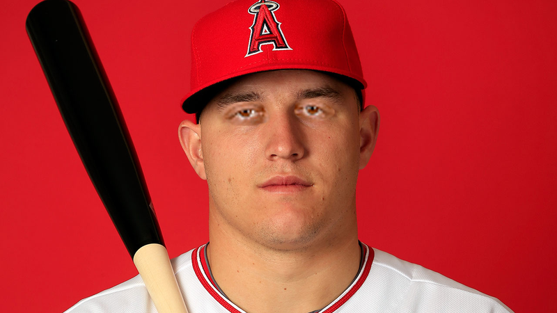 Illustration for article titled Aaron Harang's Eyes Implanted Into Various MLB Players' Faces